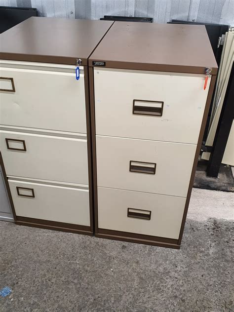 I decided to make a smoker out of it. 3 draw filling cabinet - Cornwall Office Furniture