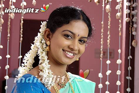 Karthiga Thoothukudi Photos Tamil Actress Photos Images Gallery