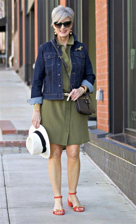 Classic Clothes For Over 50 Chic Dressing Over 50 Fashion Over 40