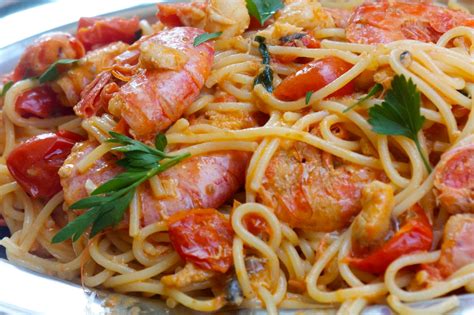 Spaghetti Ai Gamberoni Rossi Siciliani Ricetta Ed Ingredienti Dei