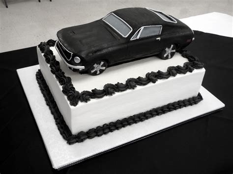rear and front view of mustang groom s cake — groom s cakes grooms cake cake 40th birthday