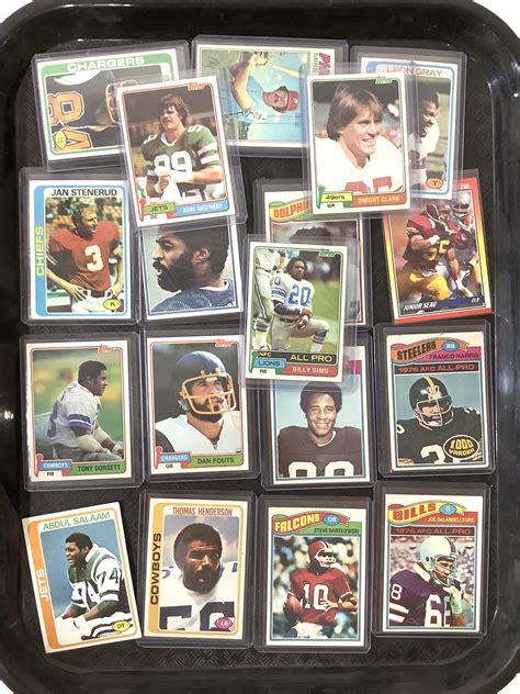 Lot Vintage Nfl Players Collectors Trading Cards