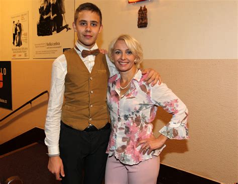 Moderátorka lucie výborná, herec vincent navrátil a bývalý legionář stanislav gazdik. Celebwiki.cz - Marek Navrátil