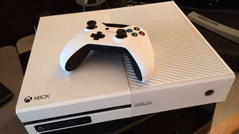 Xbox One Get A Look At The Exclusive All White Console