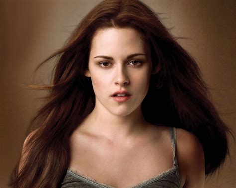 She also starred in films such as charlie's angels, speak, panic room, zathura, the cake eaters, in the land of women, catch that kid, adventureland, the messengers, into the wild, the runaways. This is the beauty look Kristen Stewart regrets the most ...