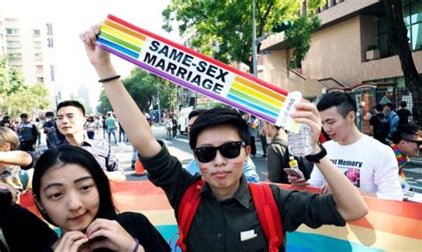 Thousands Rally In Taiwan To Protest Support Same Sex Marriage Upi Com