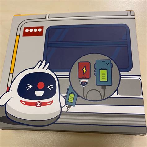 屯馬綫（英語：tuen ma line），香港局部營運中的鐵路綫，規劃和建築沙田至中環綫時稱為東西走廊（英語：east west corridor），是由沙田至中環綫大圍至紅磡的新建路段與原有的西鐵綫以及馬鞍山綫連接而成。 港鐵屯馬綫一期 三合一充電數據線&電線整理條 (官方非賣品 ...