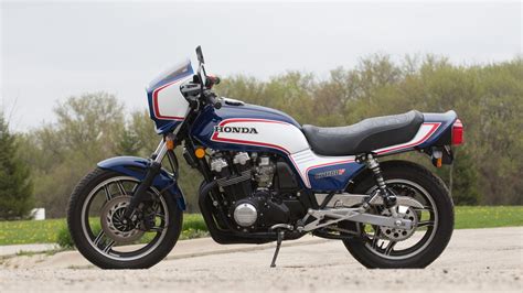 On this page we have tried to collect the information and quality images honda cb 1100 f 1983 that can be saved or downloaded. 1983 Honda CB1100F | W106 | Las Vegas Motorcycle 2017