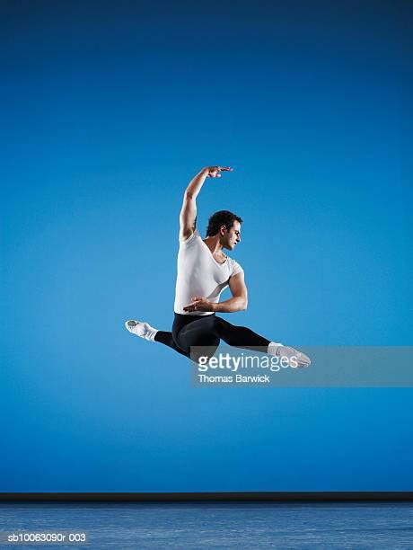 Ballet Dancer Leap Photos And Premium High Res Pictures Getty Images