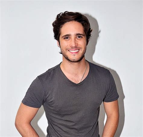 Sign up for diego boneta alerts: Reacciona Diego Boneta a supuesto compromiso con uruguaya ...