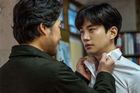 7 K Dramas E Filmes Com Lee Junho Do 2pm Que Mostram Sua Atuação Versátil Momento Kdrama