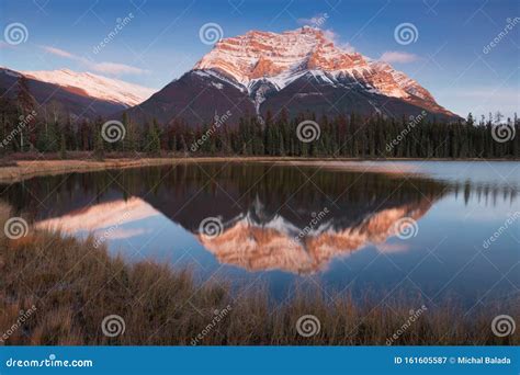 Mountain Range Landscape View In Jasper Np Rocky Mountains On A Autumn