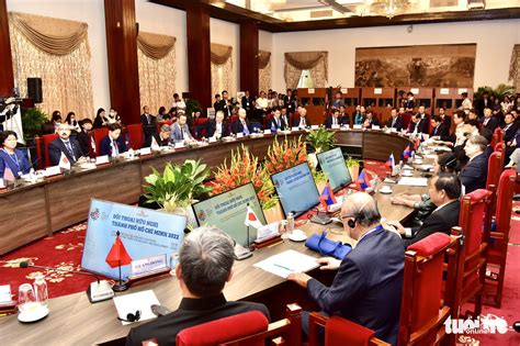 Over 20 Foreign Delegations Attend Ho Chi Minh City Friendship Dialogue