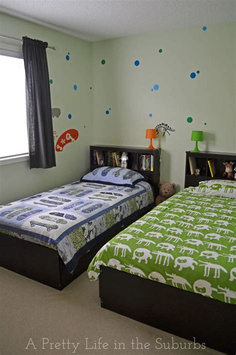 Fancy those hotel style bedrooms? House Tour: My Boys Shared Bedroom - A Pretty Life In The ...