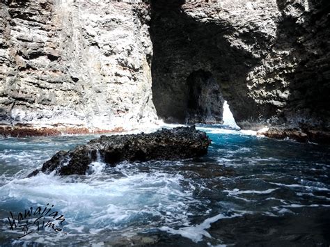 Na Pali Coast Cave Kauai Hawaiian Time Na Pali Coast Kauai Hawaiian