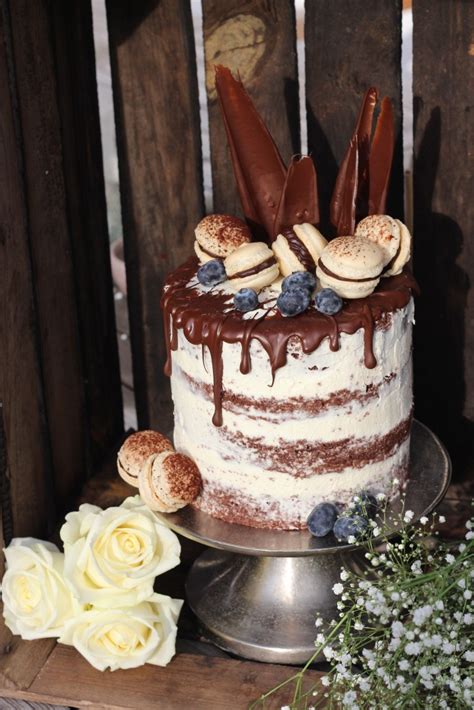 Drama Cake Naked Cake Mit Macarons Und Schokofächer Love Of Cake