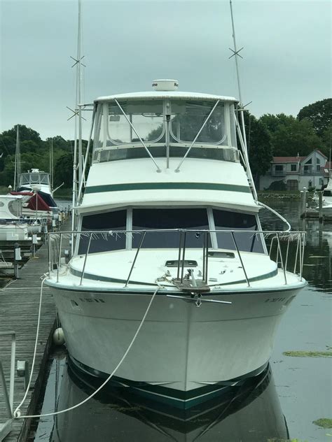 1986 Used Bertram 42 Convertible Sports Fishing Boat For