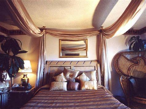Want to transform your bedroom into an egyptian bedroom? 30 best images about Egyptian Bedroom Ideas on Pinterest