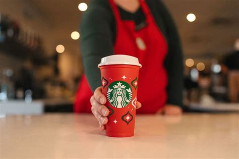 Starbucks Red Cup Day 2023 We Now Know The Date For Free Reusable Red