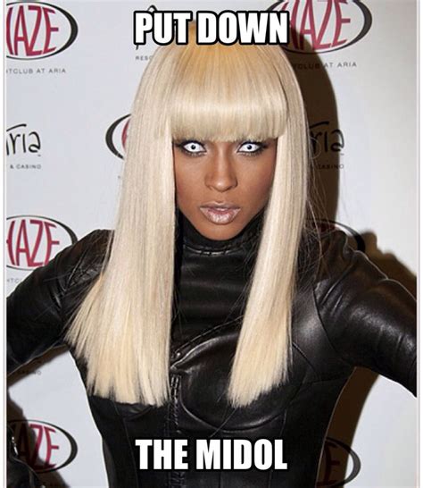 Ciara looks chic and fresh in the hair. Dont mess with nickis midol | Dark skin blonde hair, Ciara ...