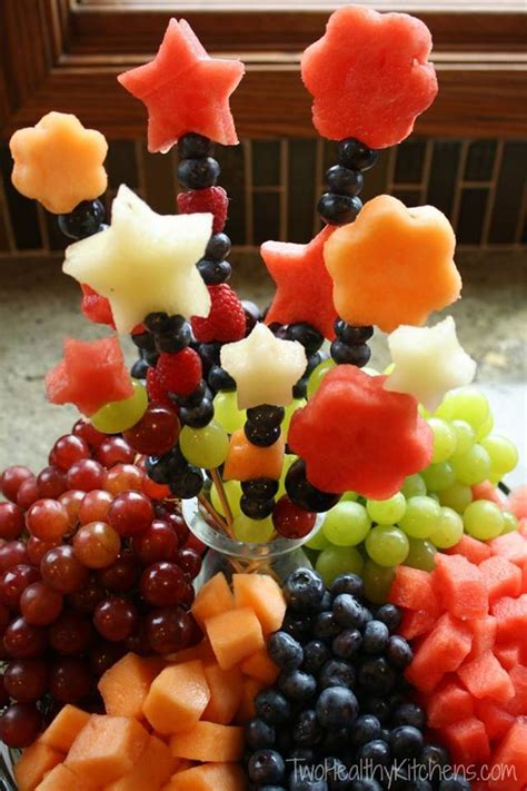 12 idées de brochettes de fruit originales - La Recette