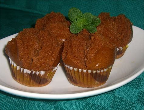 Bagi anda yang sedang mencari rekomendasi sajian kue manis, bisa mencoba beberapa resep kue gula merah berikut. RESEP KOKI: Resep Kue Bolu Kukus Gula Merah