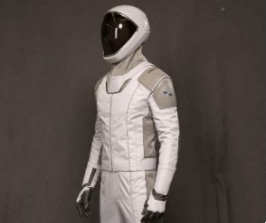 Actually, what the spacex suits evoke most of all is james bond's tuxedo if it were redesigned by after fernandez presented the prototype designs for the spacex suits, they were worked on by. SpaceX Spacesuit Revealed