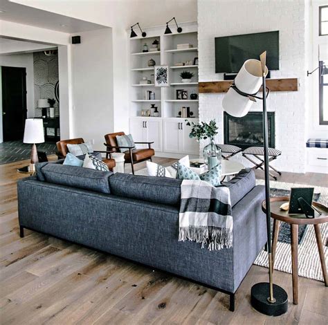 Modern farmhouse style in Utah features stylish living spaces