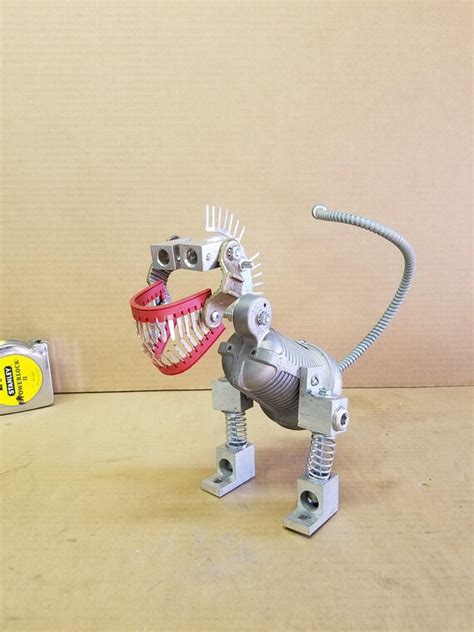 Handmade Model Dinosaur Out Of Scrap Metal Art Sculpture