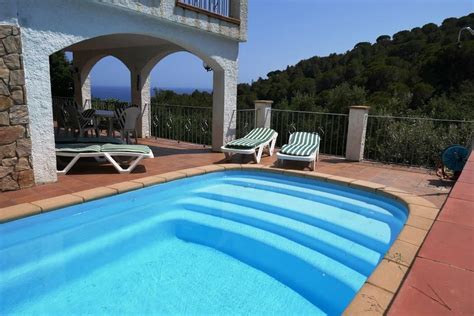 Compara gratis los precios de particulares y agencias ¡encuentra tu casa ideal! Alquiler casa en Tossa de Mar, Costa Brava con piscina privada y acceso a internet - Niumba