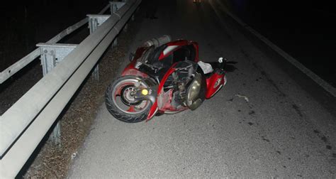 Motor kazası ile ilgili tüm video, fotoğraf ve haberler hürriyet'te. Feci Motosiklet kazası: 1 ölü