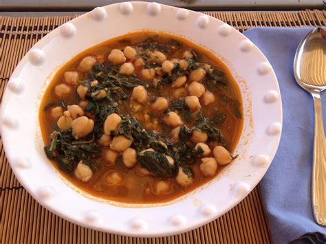 Cocido De Garbanzos Con Espinacas En Este Caso Los Garbanzos Son