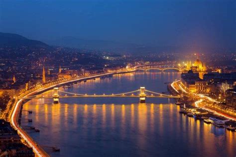 How hungary is represented in the different eu institutions, how much money it gives and receives, its political system and trade figures. Hungarian, Budapest, Danube, Hungary, Hungarian Parliament ...