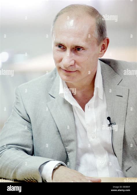 Vladimir Putin Smirk Hi Res Stock Photography And Images Alamy