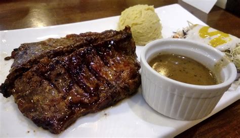 Bit.ly/nakmenateap • shah alam tel: Kali pertama makan di Me'nate Steak House Bangi. - emilinda