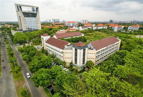 5 Universitas Di Surabaya Terfavorit Beserta Jurusannya