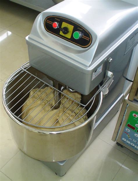 Las amasadoras de kenwood son únicas. Métodos de amasado del pan - Pan Y Bolleria