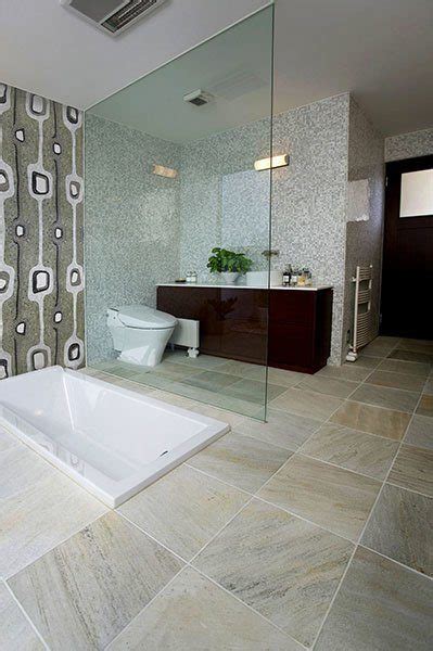 Rather modern bathrooms use colorful tiles to draw attention to a focal point. 6 Bathroom Tile Color Schemes for Different Ambiances