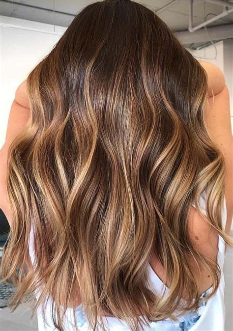 mejores tonos de balayage para todas effortless chic brunette balayage hair balayage