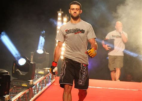 Lewis The Foot Long Mma Stats Pictures News Videos Biography