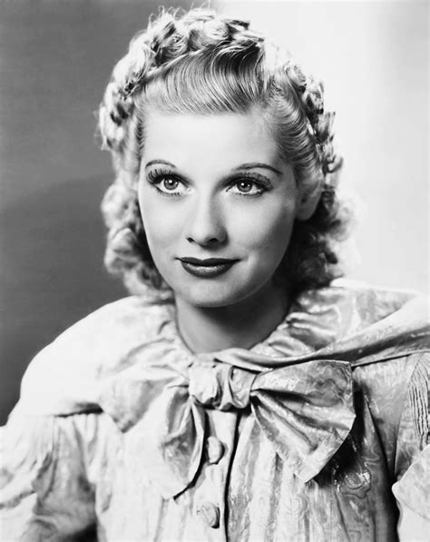 Lucille Ball With Blond Hair Heres How Lucille Ball Became A Redhead