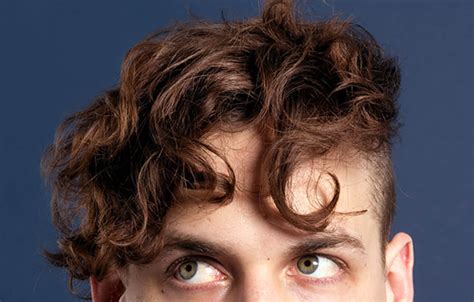 Model Rambut Ikal Pendek Wanita | Blogger Coepoe