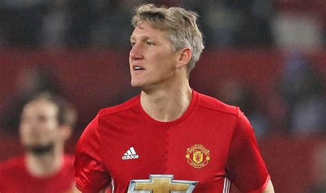 This is my #toty in @easportsfifa hier ist mein #toty in @easportsfifa vote for your xi now / stimmt jetzt f… Manchester United News: Jose Mourinho hints Bastian ...