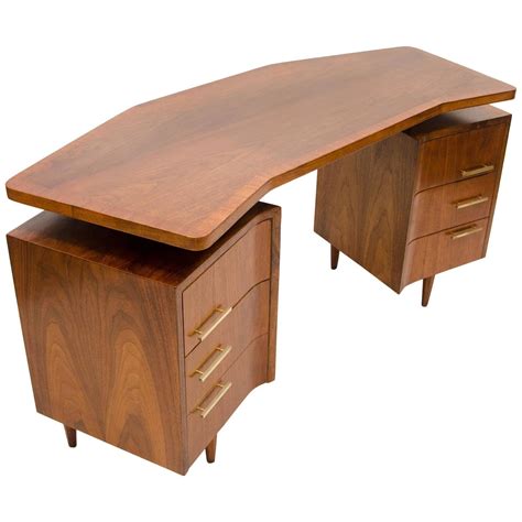 Curved furniture is nothing new—eero saarinen's. Midcentury Walnut Curved Desk, Floating Top at 1stdibs