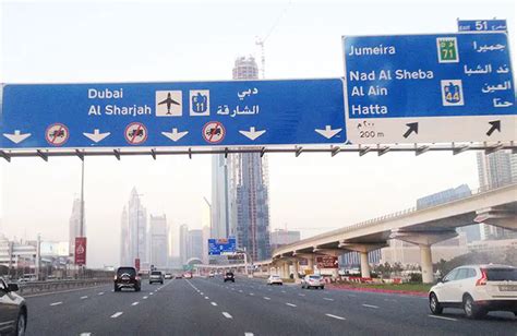 Tips To Follow When Driving In Dubai Basic Dos And Donts