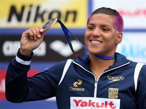 World champions panamerican games world military games world cup world beach games 6x best female open water guinness book. Ana Marcela comemora desempenho histórico com três pódios ...