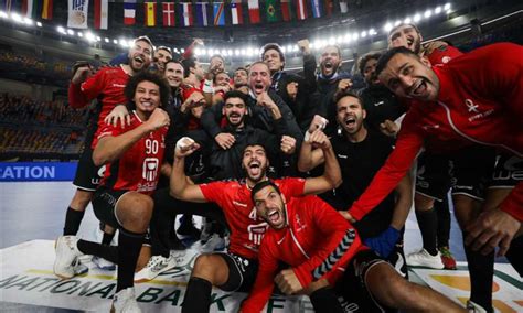 63 حارس الدنمارك يتصدى من الأحمر مجددا. FilGoal | أخبار | مونديال اليد - مصر ضد الدنمارك.. البحث ...