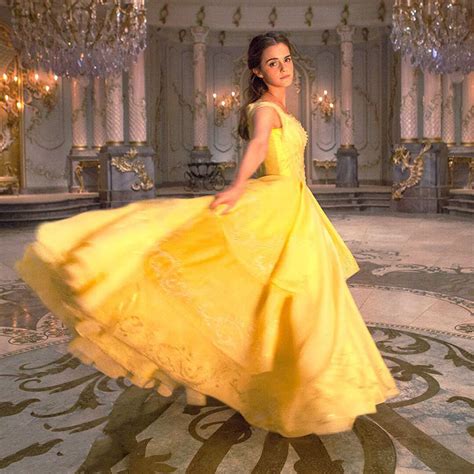 Visualizza altre idee su la bella e la bestia, abbigliamento alternativo, cibi morbidi. La Bella e la Bestia con Emma Watson: le prime immagini ...