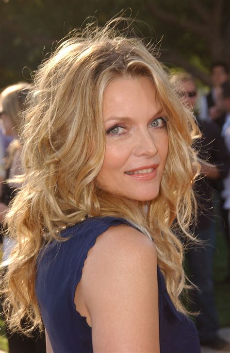 Michelle, ma belle sont des mots qui vont très bien ensemble très bien ensemble. Michelle Pfeiffer's sexiest looks of all time | Gallery ...