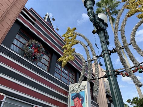 Christmas At Hollywood Studios Flurry Of Fun 2020 Mouse Hacking